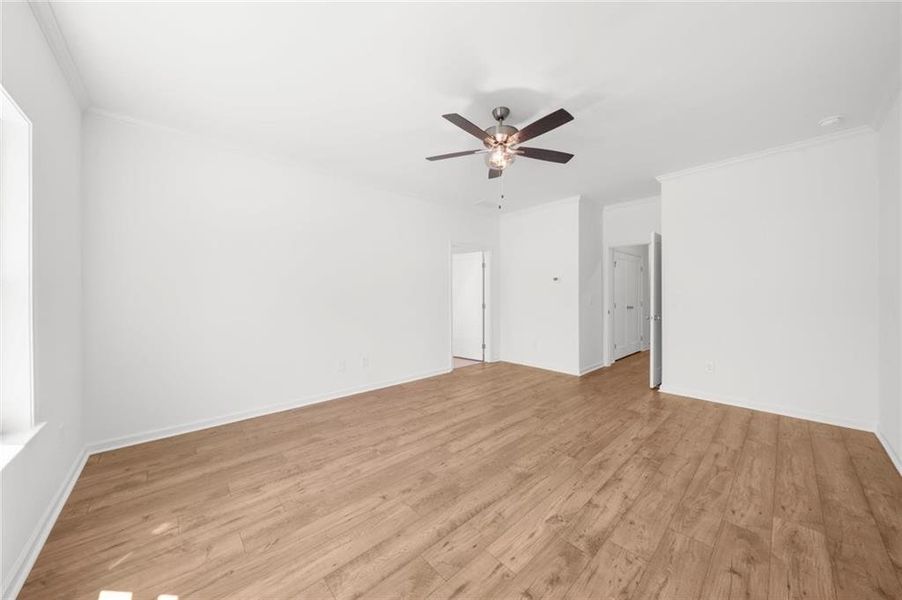 Spacious, unfurnished interior of a new home in , Gainesville (Image 32).