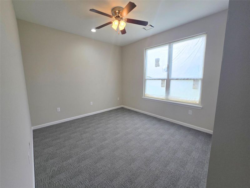 Spacious, unfurnished interior of a new home in , Houston (Image 8).