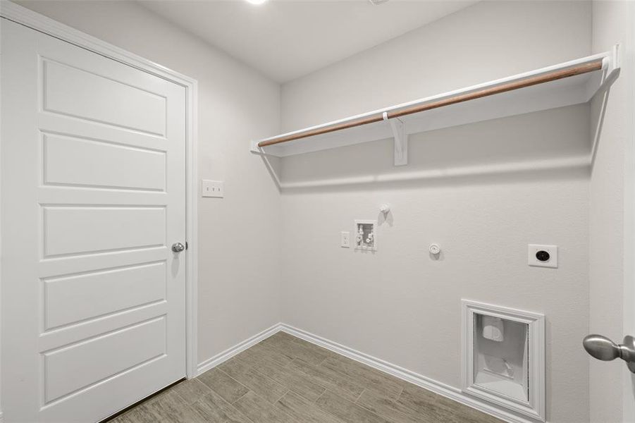 2109 Hickory- Utility-1 2109 Hickory- Utility-1