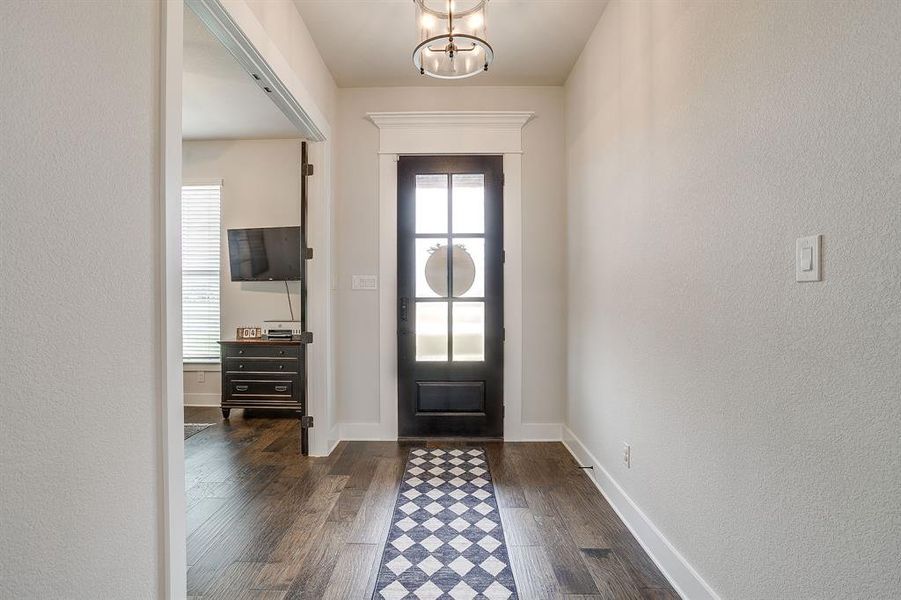 Spacious, unfurnished interior of a new home in , Waxahachie (Image 21).