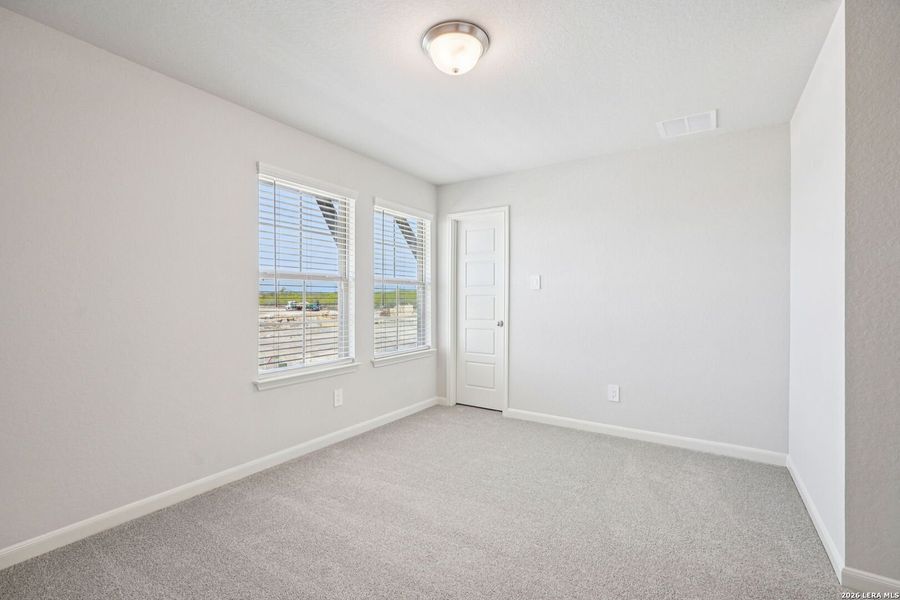 Spacious, unfurnished interior of a new home in Remington Ranch, San Antonio (Image 45). Spacious, unfurnished interior of a new home in Remington Ranch, San Antonio (Image 45).
