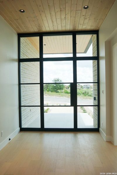 Image 32 of a home in .