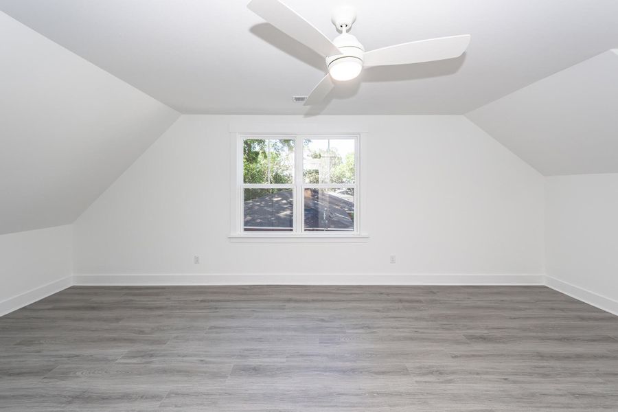 Spacious, unfurnished interior of a new home in , North Charleston (Image 35).