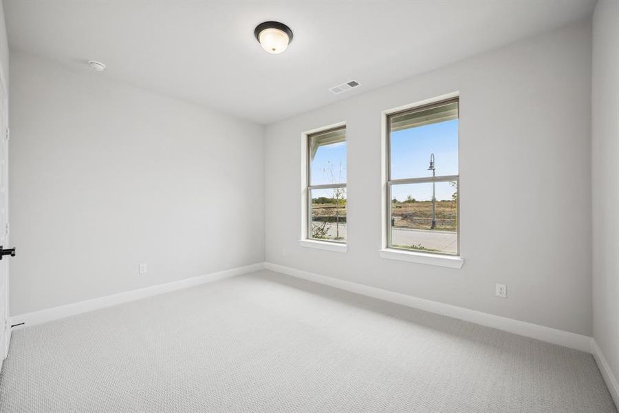 Spacious, unfurnished interior of a new home in Talia – Garden Series, Mesquite (Image 16).