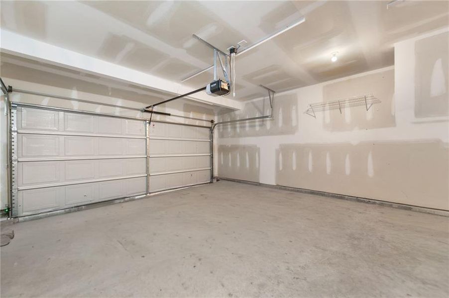 Image 47 of a home in .