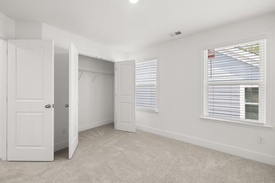 Spacious, unfurnished interior of a new home in Willow Creek, Watkinsville (Image 40).