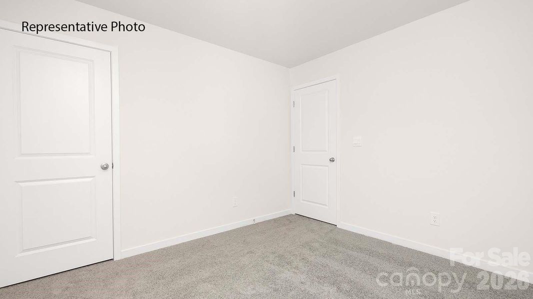 Spacious, unfurnished interior of a new home in Woodhaven at Chester, Chester (Image 18).
