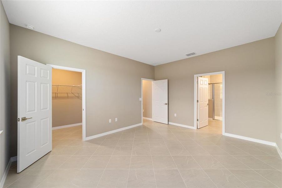 Spacious, unfurnished interior of a new home in Calesa Township, Ocala (Image 33). Spacious, unfurnished interior of a new home in Calesa Township, Ocala (Image 33).