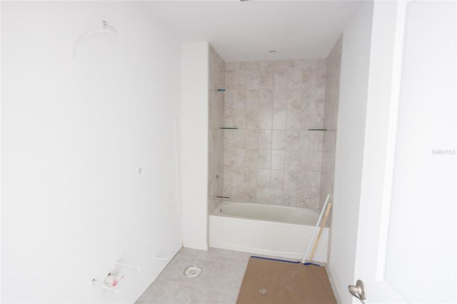 Spacious, unfurnished interior of a new home in , Rotonda West (Image 13). Spacious, unfurnished interior of a new home in , Rotonda West (Image 13).