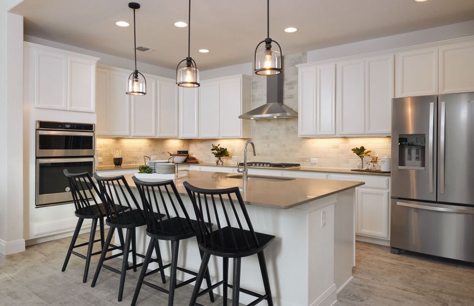 Eat-in Kitchen