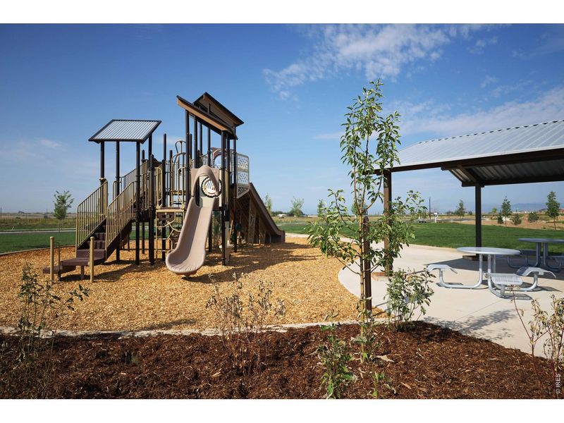 Community amenities in Granary, Johnstown (Image 28).