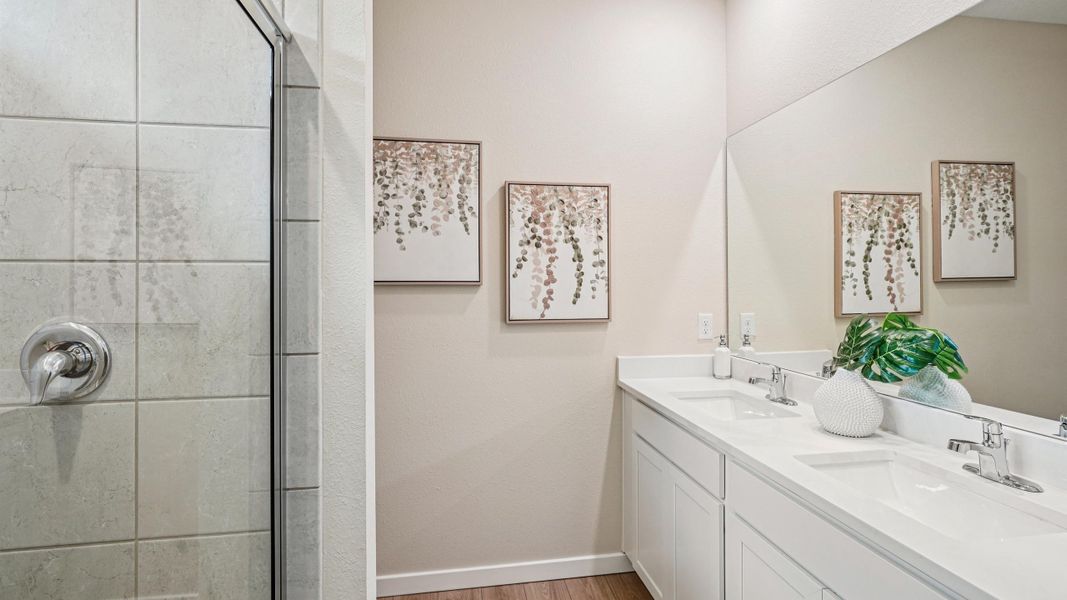 Representative furnished interior of a home built from the Astor by D.R. Horton in Mockingbird Reserve at Winding Oaks, Ocala (Image 18). Representative furnished interior of a home built from the Astor by D.R. Horton in Mockingbird Reserve at Winding Oaks, Ocala (Image 18).