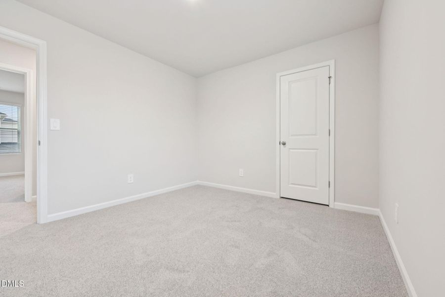 32 - Secondary Bed