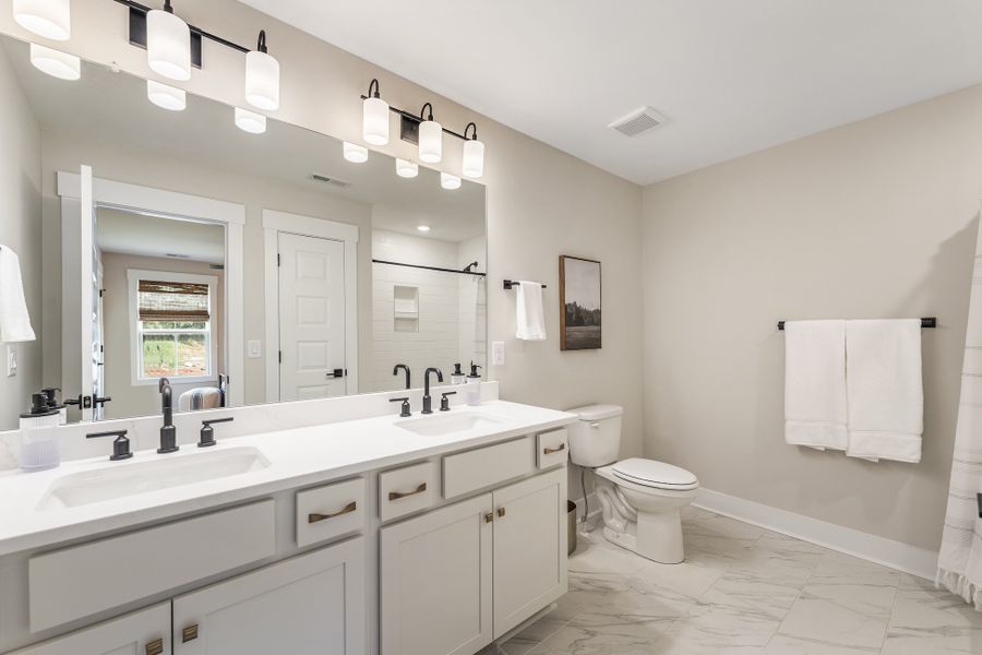 Representative furnished interior of a home built from the Savannah by Hunter Quinn Homes in Double Springs, Taylors (Image 50).