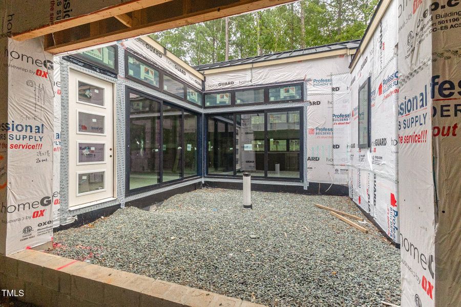 004_kv0a8968-edit_561