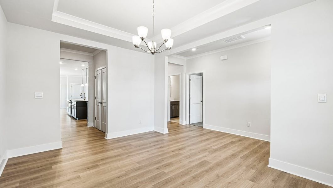 Spacious, unfurnished interior of a new home in Oak Grove Hill, Huntersville (Image 20).