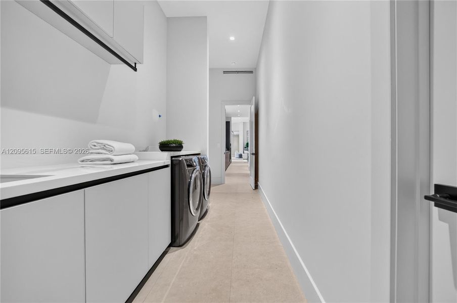Furnished interior view inside a new home in , Miami (Image 34).