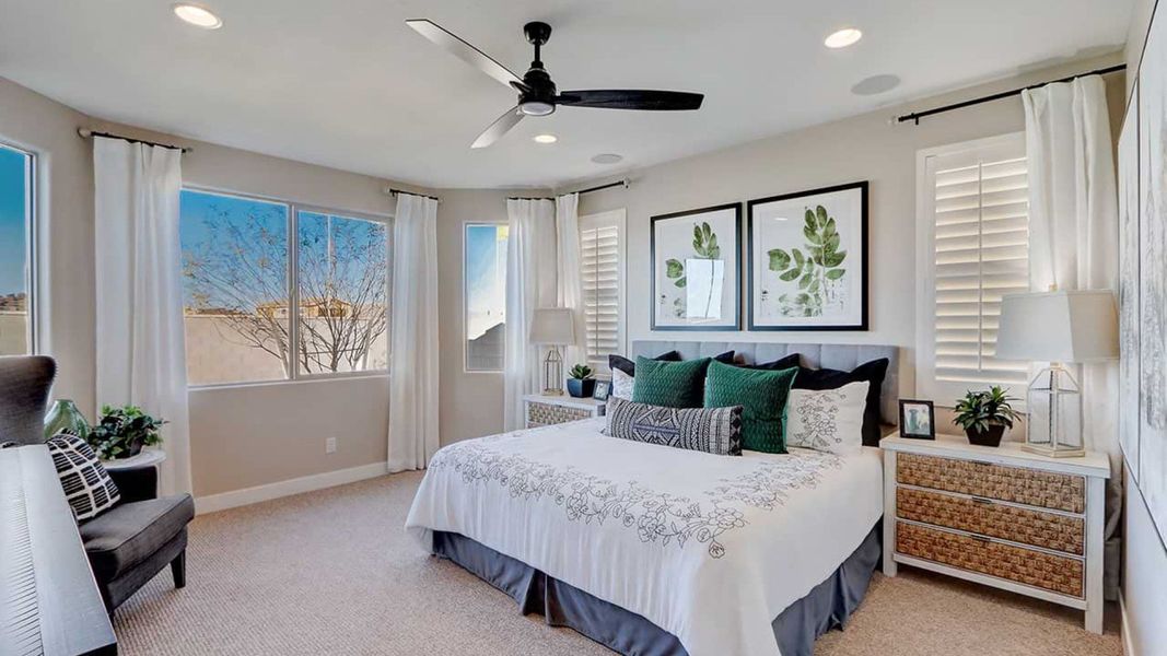 The Belice at The Lakes at Ranch El Dorado, 39995 W Wolf Dr
