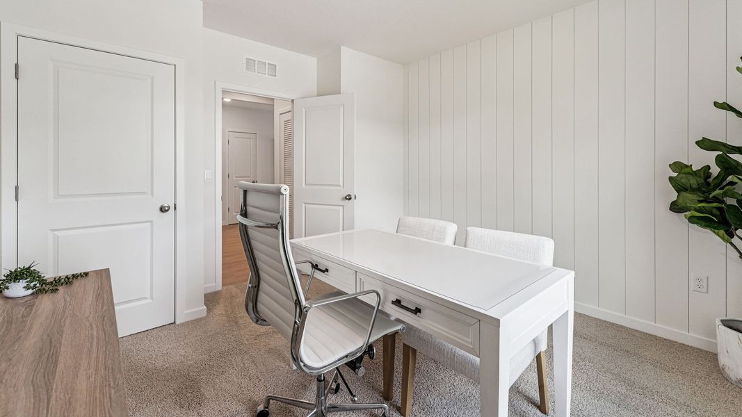 Furnished interior view inside a new home in Buena Lago, St. Cloud (Image 20).