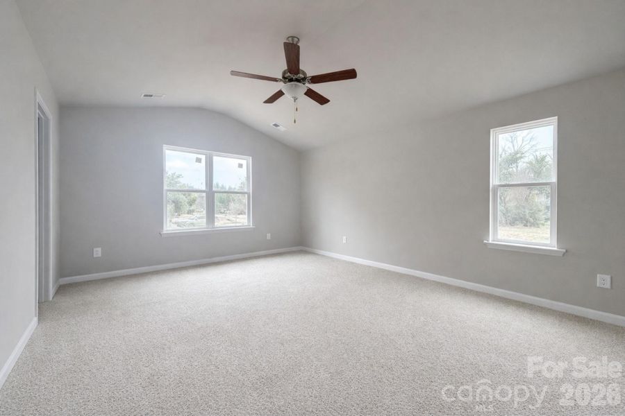 Spacious, unfurnished interior of a new home in , Charlotte (Image 12).