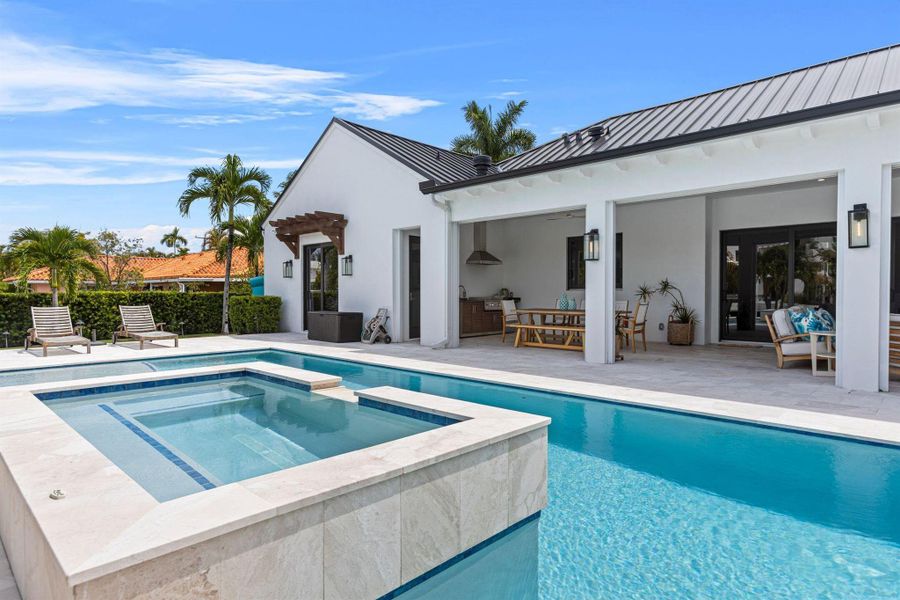 Furnished interior view inside a new home in , Riviera Beach (Image 10).