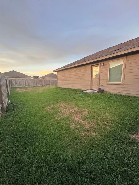 Exterior details and patio area of a home in , Bay City (Image 3).