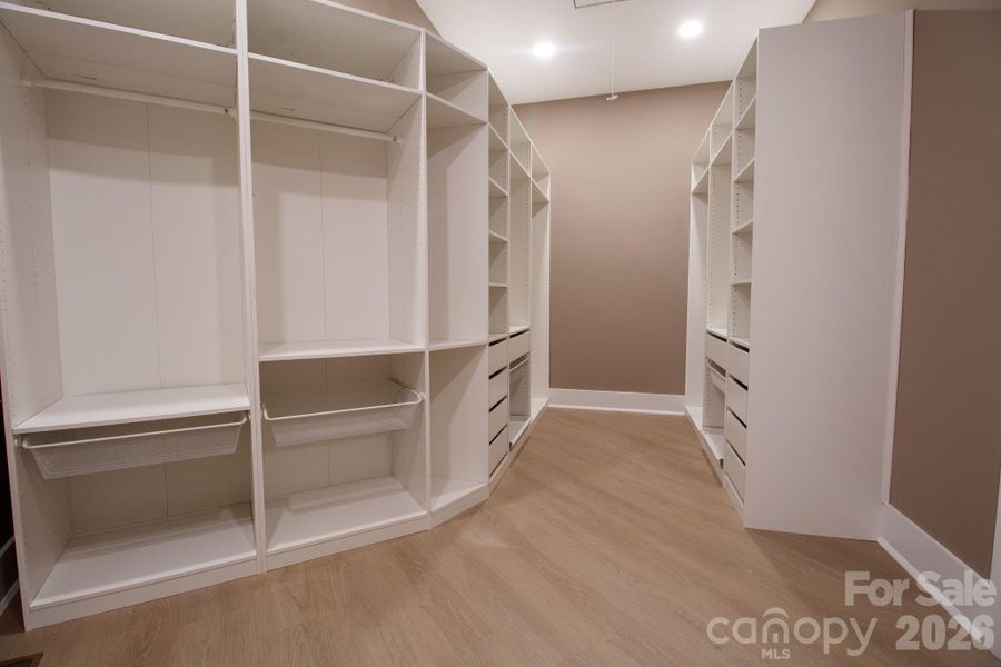 Spacious, unfurnished interior of a new home in , Rock Hill (Image 22).