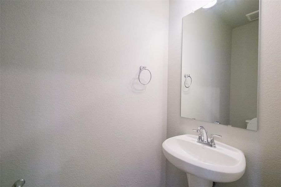 Furnished interior view inside a new home in , Houston (Image 5). Furnished interior view inside a new home in , Houston (Image 5).