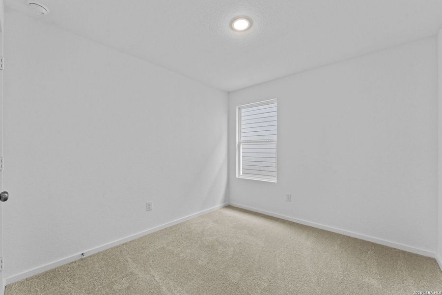 Spacious, unfurnished interior of a new home in Randolph Crossing, Converse (Image 12).