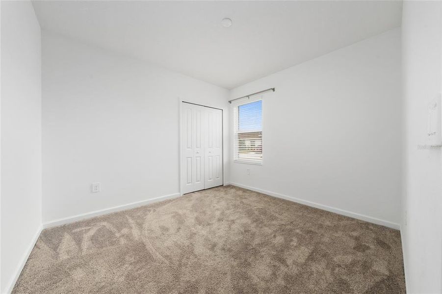 Spacious, unfurnished interior of a new home in Lawson Dunes, Haines City (Image 33).