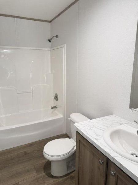 Image 33 of a home in .