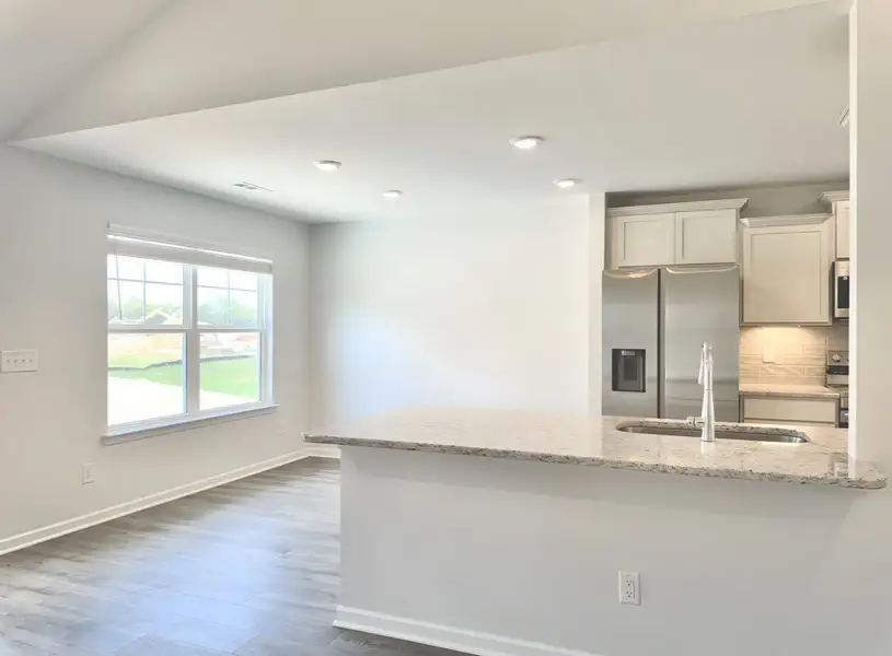 Spacious, unfurnished interior of a new home in Wheatfield, Shelbyville (Image 9). Spacious, unfurnished interior of a new home in Wheatfield, Shelbyville (Image 9).