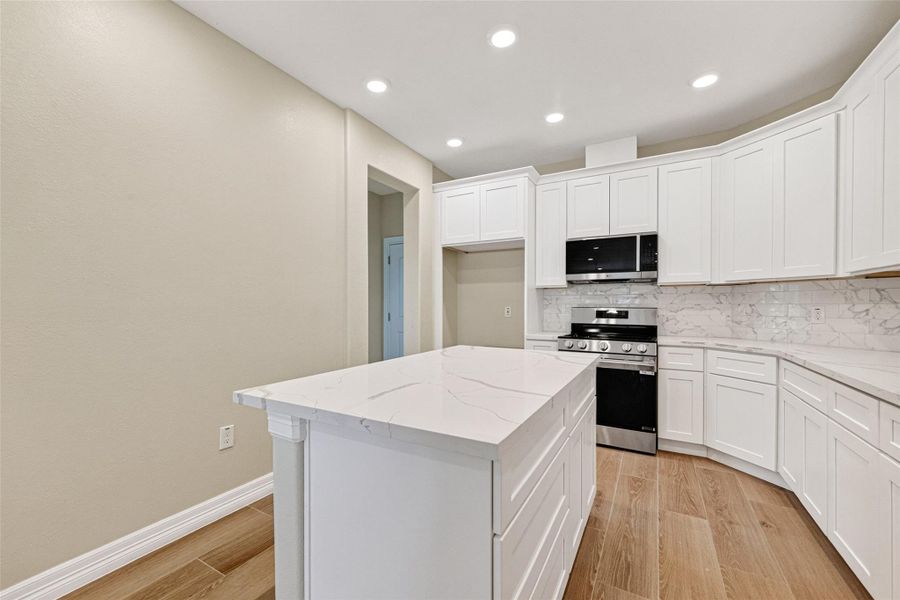Furnished interior view inside a new home in , Houston (Image 14). Furnished interior view inside a new home in , Houston (Image 14).