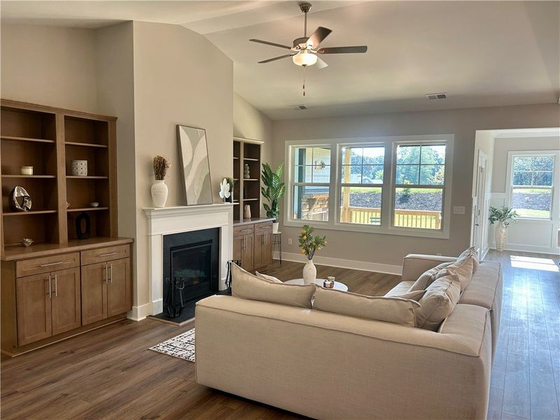 Furnished interior view inside a new home in Cross Creek Golf Club, Seneca (Image 6).