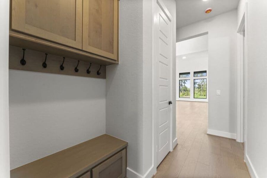 18-web-or-mls-DA_04513 18-web-or-mls-DA_04513