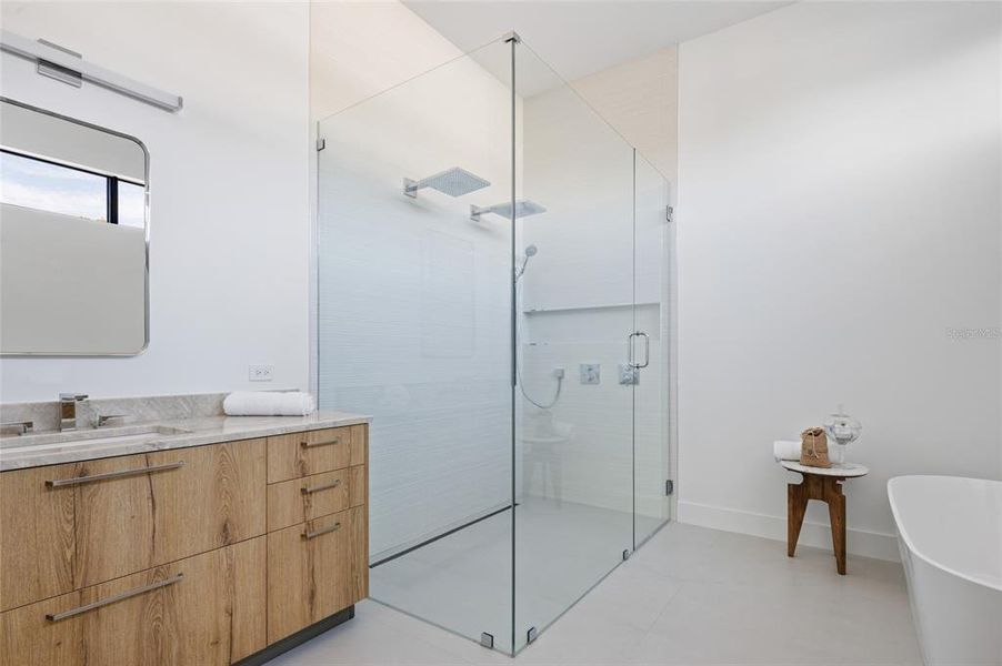 Furnished interior view inside a new home in , Sarasota (Image 29).