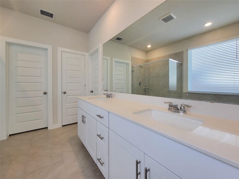 Furnished interior view inside a new home in Creekside Farms, Richmond (Image 29).