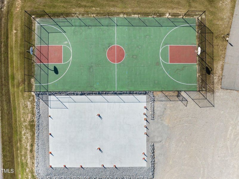 Basketball & Pickle Ball Court