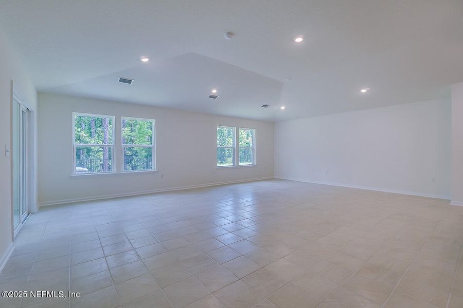 Image 18 of a home in Anabelle Island - Classic Series.