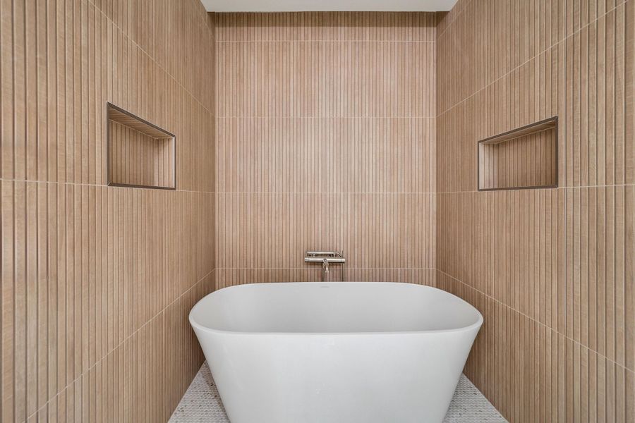 Image 41 of a home in .