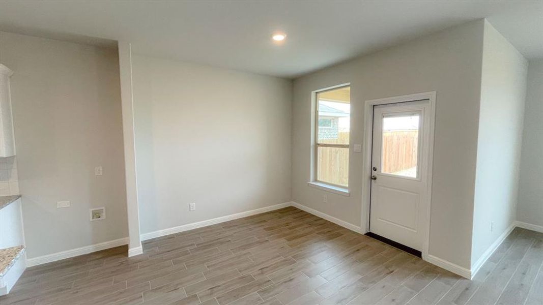 Spacious, unfurnished interior of a new home in Terra Trace, Fort Worth (Image 8).