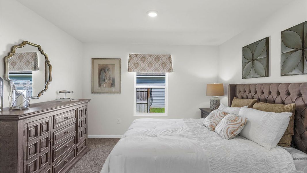 Furnished interior view inside a new home in Wesley Park, Crawfordville (Image 13).