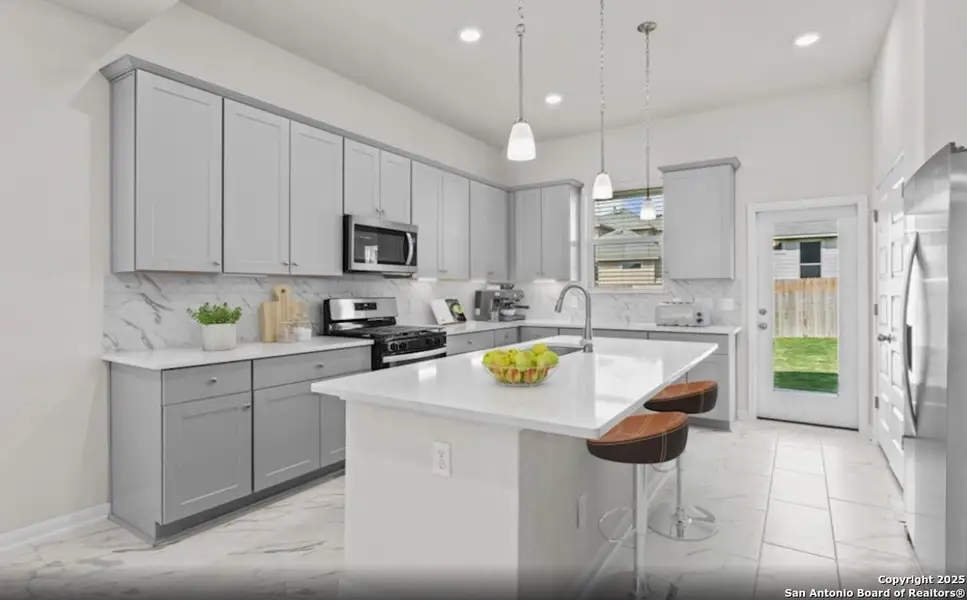 Furnished interior view inside a new home in Veranda: Classic, San Antonio (Image 6). Furnished interior view inside a new home in Veranda: Classic, San Antonio (Image 6).