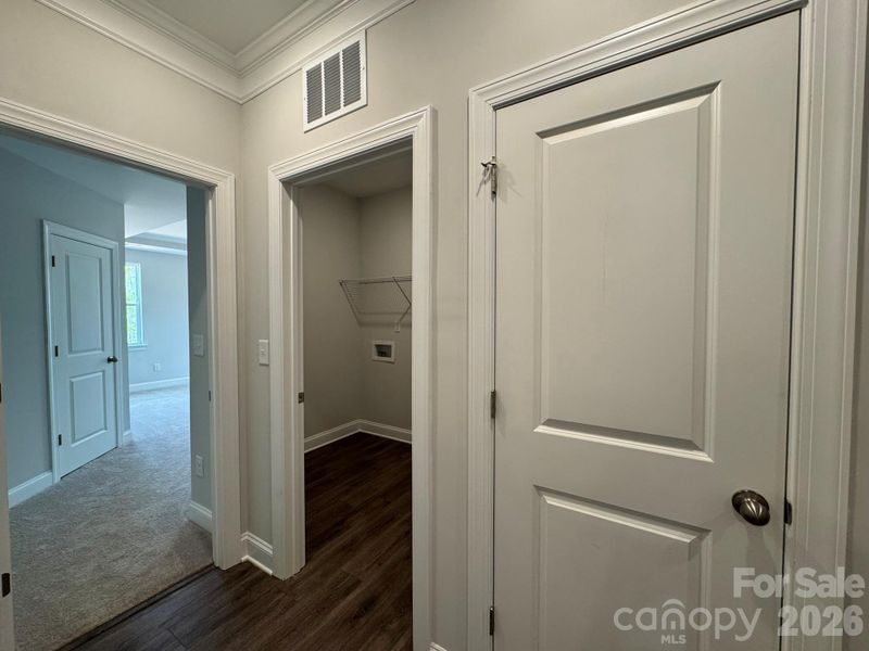 Spacious, unfurnished interior of a new home in Chasewood, Mint Hill (Image 7).