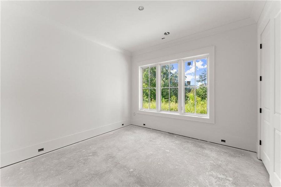 Spacious, unfurnished interior of a new home in , Alpharetta (Image 13).