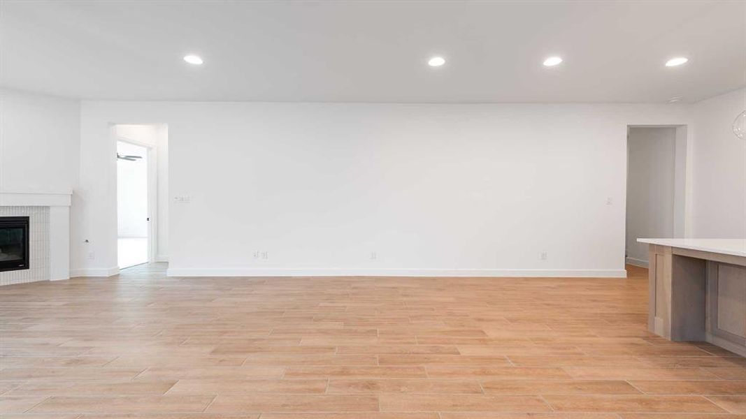 Spacious, unfurnished interior of a new home in North Sky 55', Celina (Image 18).