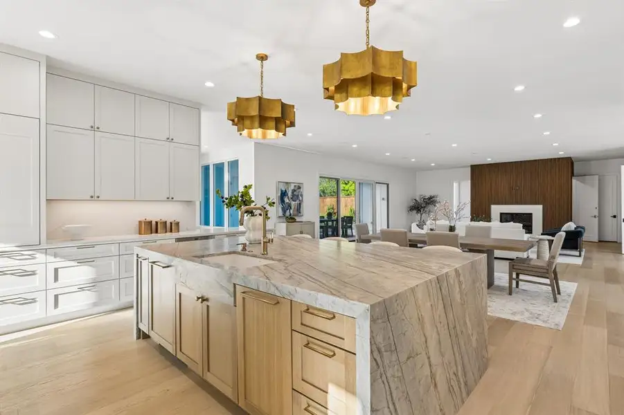 Furnished interior view inside a new home in , Dallas (Image 10).