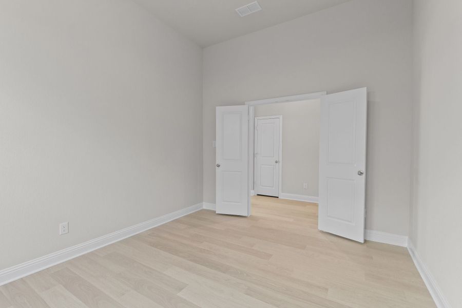 2,300sf New Home in Fort Worth, TX. - Slide 9 2,300sf New Home in Fort Worth, TX. - Slide 9