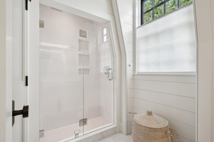 Image 72 of a home in .