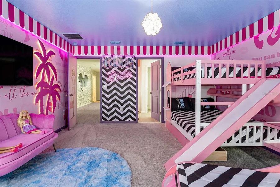 Furnished interior view inside a new home in , Kissimmee (Image 5).